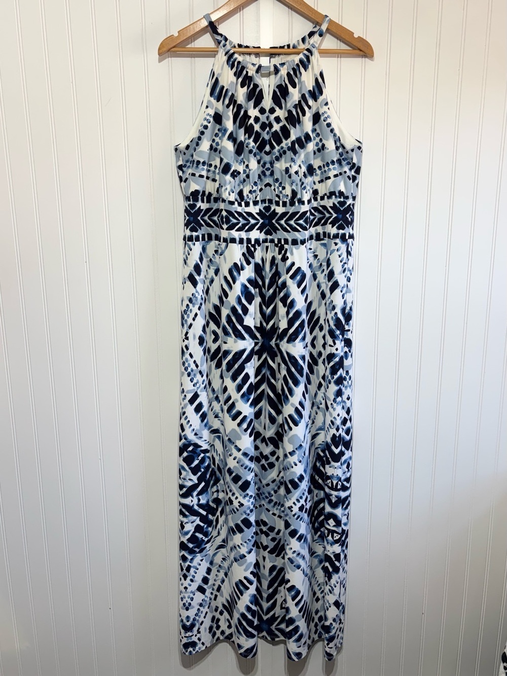 Chico’s Blue White Geometric Halter Maxi Dress Resort Vacation Boho 2/ Large - Picture 3 of 13